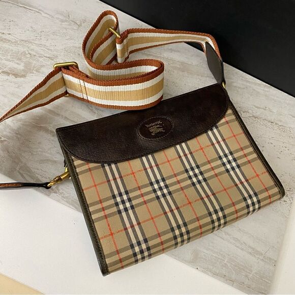 BURBERRYS Nova Check Canvas Leather Clutch/Crossbody - Picture 5 of 17